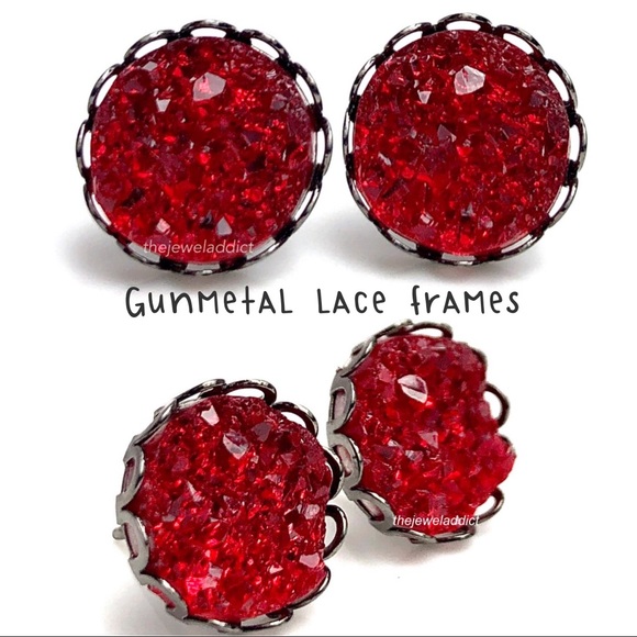 3 for 15🎀chunky red Druzy style studs - Picture 9 of 11